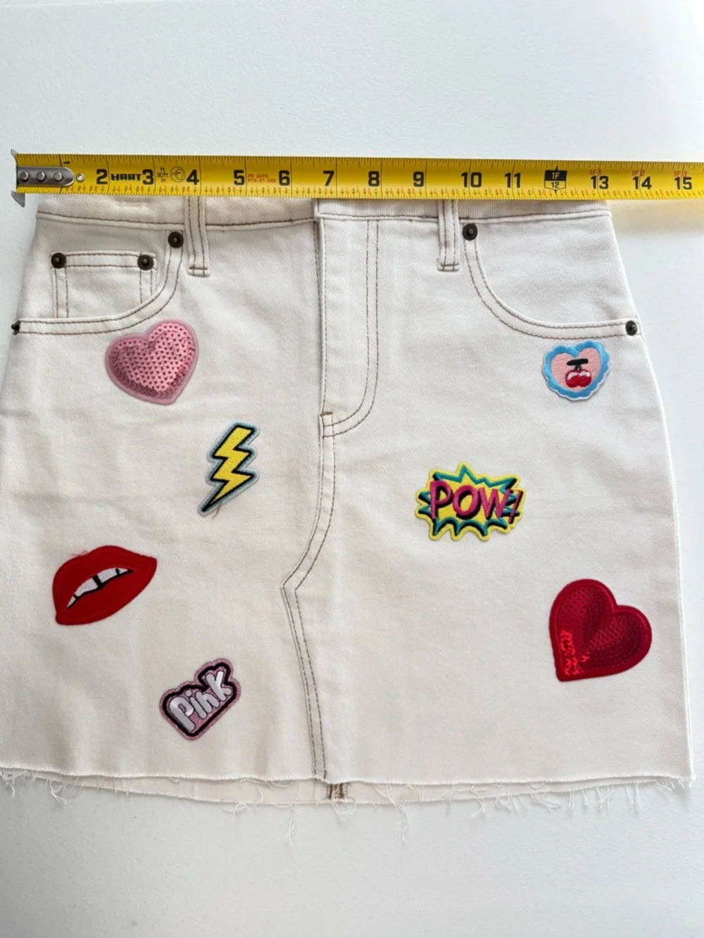 GB Girls Denim Skirt Size 12 Cream Pop Art Patches Hearts Lips Frayed Hem NWT